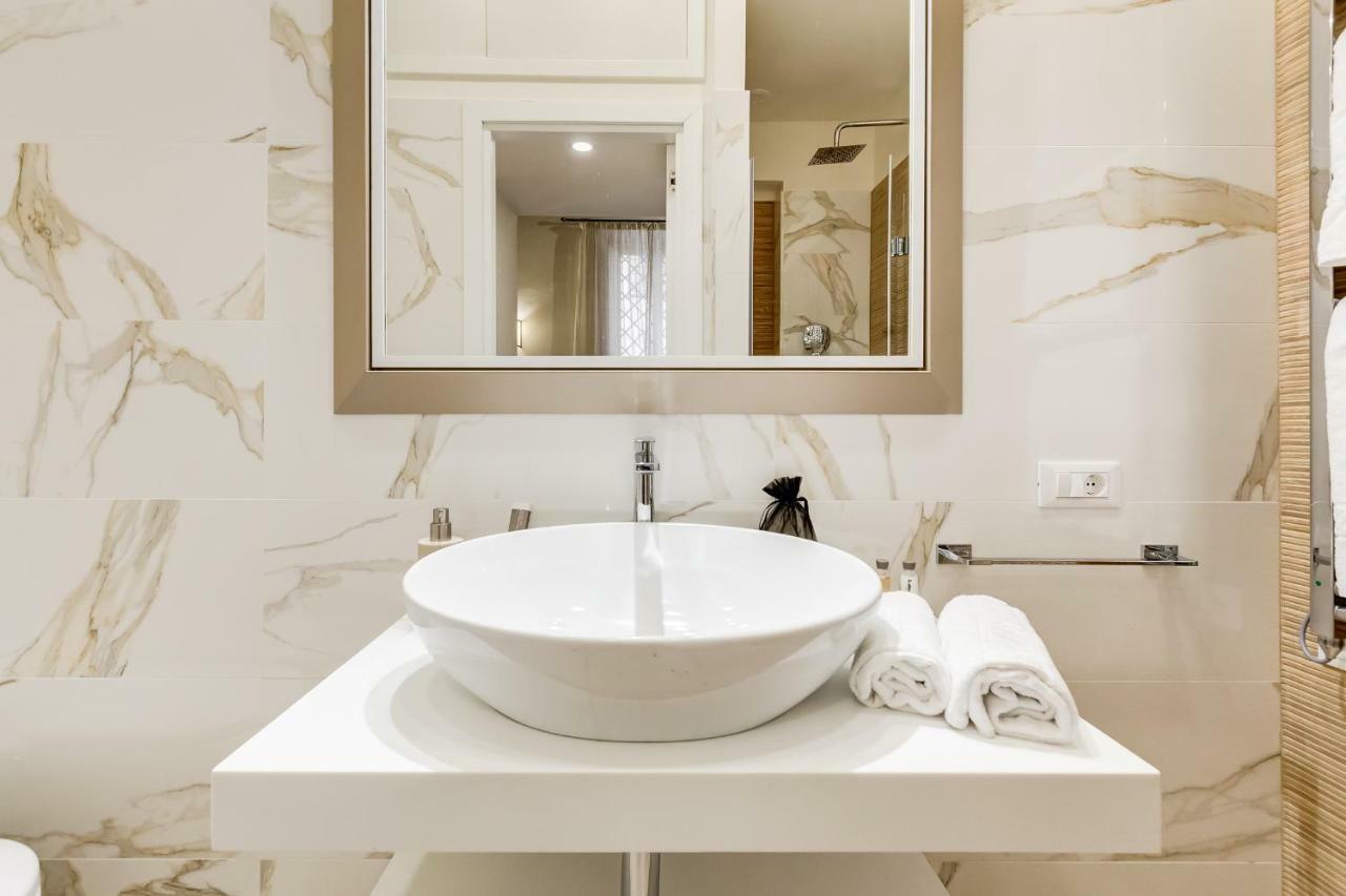 Trevi Chic House Appartement Rome Buitenkant foto